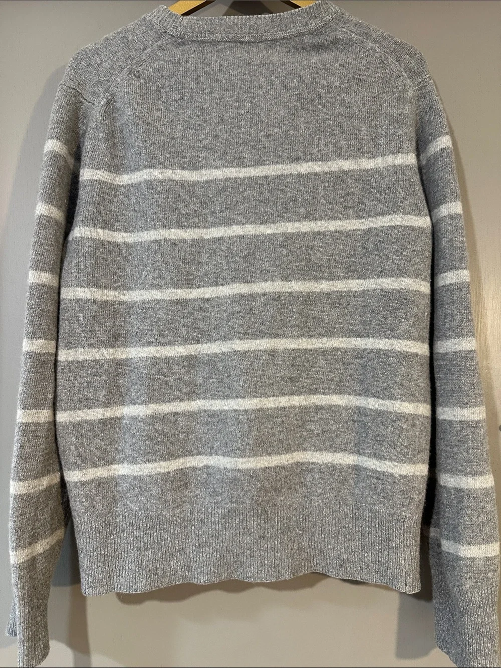 Banana Republic Gray Striped Merino Wool Blend Sweater Size Large Lightweigt